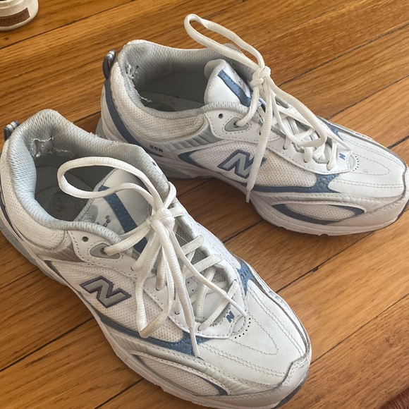 New balance 558 Women’s shoes Running Walking Sport Athletic Abzorb EUC Tennis 8 - Picture 9 of 12